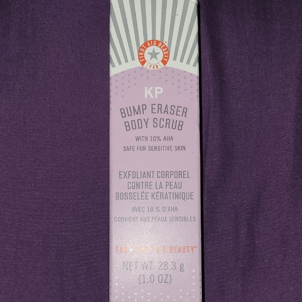 First Aid Beauty KP Bump Eraser Body Scrub